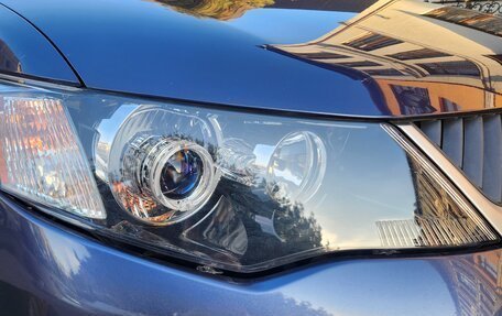 Mitsubishi Outlander III рестайлинг 3, 2007 год, 1 200 000 рублей, 24 фотография