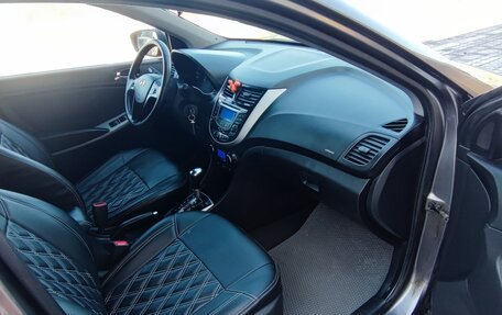 Hyundai Solaris II рестайлинг, 2011 год, 699 000 рублей, 7 фотография