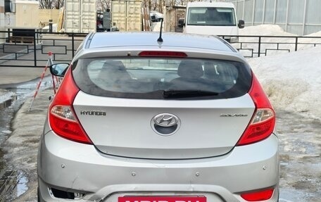 Hyundai Solaris II рестайлинг, 2013 год, 650 000 рублей, 6 фотография