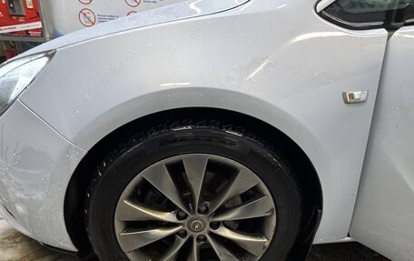 Opel Astra J, 2012 год, 879 965 рублей, 10 фотография