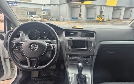 Volkswagen Golf VII, 2014 год, 800 000 рублей, 10 фотография