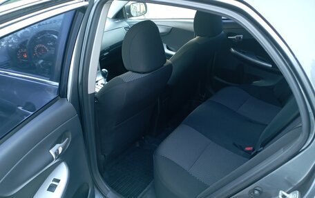 Toyota Corolla, 2011 год, 870 000 рублей, 7 фотография