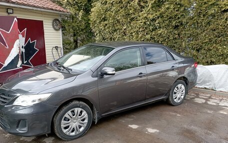 Toyota Corolla, 2011 год, 870 000 рублей, 3 фотография