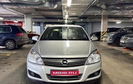 Opel Astra H, 2011 год, 445 000 рублей, 1 фотография