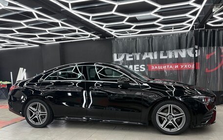 Mercedes-Benz CLA, 2021 год, 3 075 000 рублей, 4 фотография