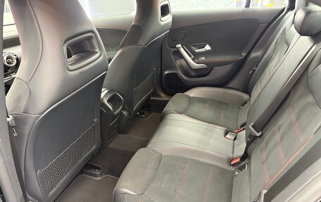 Mercedes-Benz CLA, 2021 год, 3 075 000 рублей, 20 фотография