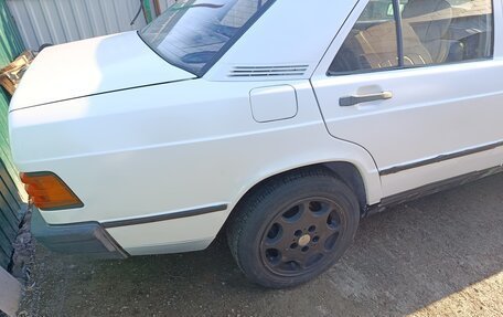 Mercedes-Benz 190 (W201), 1986 год, 140 000 рублей, 8 фотография