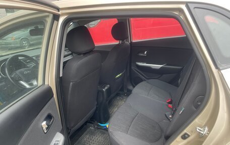 KIA Rio III рестайлинг, 2013 год, 950 000 рублей, 7 фотография