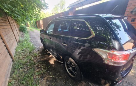 Mitsubishi Outlander III рестайлинг 3, 2012 год, 1 220 000 рублей, 17 фотография