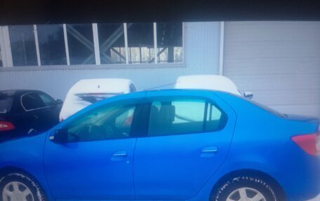 Renault Logan II, 2016 год, 770 000 рублей, 3 фотография