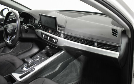 Audi A4, 2016 год, 1 848 970 рублей, 12 фотография