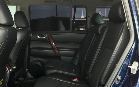 Toyota Highlander III, 2011 год, 2 430 000 рублей, 12 фотография