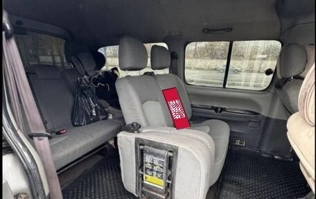 Hyundai H-1 II рестайлинг, 2005 год, 449 000 рублей, 11 фотография