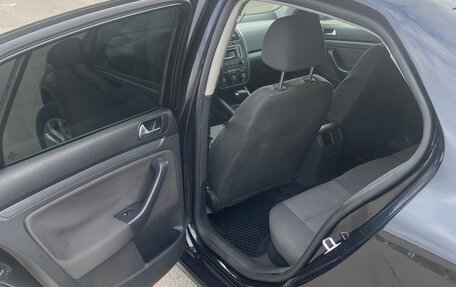 Volkswagen Jetta VI, 2008 год, 750 000 рублей, 3 фотография