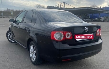Volkswagen Jetta VI, 2008 год, 750 000 рублей, 11 фотография