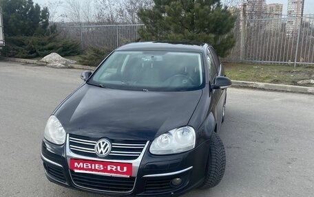 Volkswagen Jetta VI, 2008 год, 750 000 рублей, 15 фотография