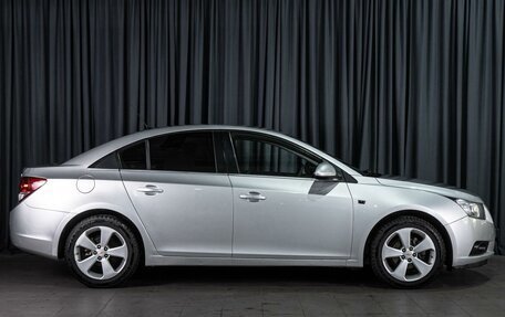 Chevrolet Cruze II, 2010 год, 668 000 рублей, 5 фотография