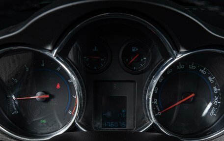 Chevrolet Cruze II, 2010 год, 668 000 рублей, 12 фотография