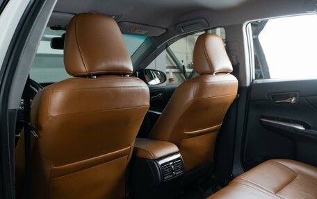 Toyota Camry, 2017 год, 2 399 000 рублей, 11 фотография