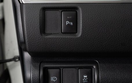 Toyota Camry, 2017 год, 2 399 000 рублей, 19 фотография