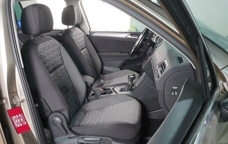 Volkswagen Tiguan II, 2021 год, 3 199 000 рублей, 8 фотография