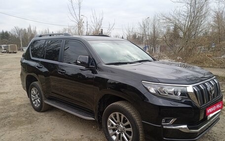 Toyota Land Cruiser Prado 150 рестайлинг 2, 2018 год, 5 950 000 рублей, 2 фотография