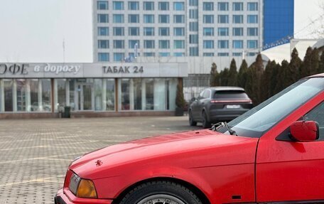 BMW 3 серия, 1992 год, 370 000 рублей, 12 фотография