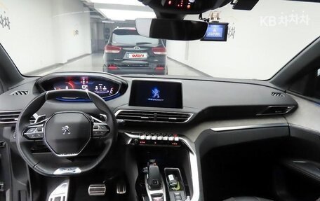 Peugeot 3008 II, 2022 год, 1 874 000 рублей, 6 фотография