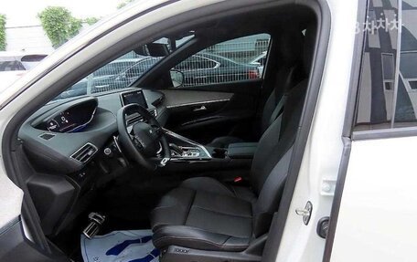 Peugeot 5008 II, 2022 год, 2 263 000 рублей, 7 фотография