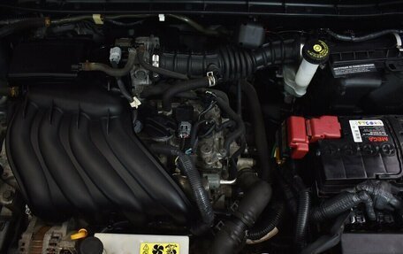 Nissan Juke II, 2012 год, 900 000 рублей, 14 фотография