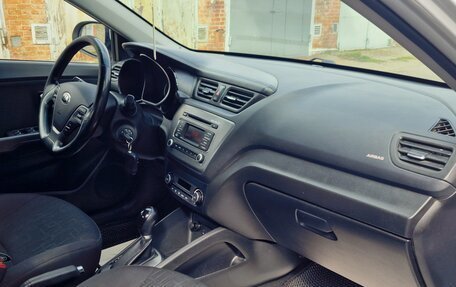 KIA Rio IV, 2017 год, 1 350 000 рублей, 8 фотография