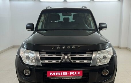 Mitsubishi Pajero IV, 2013 год, 2 130 000 рублей, 2 фотография