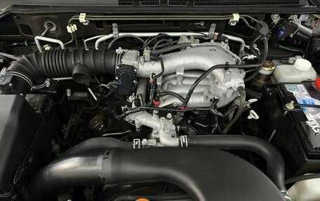 Mitsubishi Pajero IV, 2013 год, 2 130 000 рублей, 13 фотография