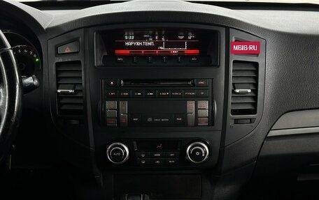 Mitsubishi Pajero IV, 2013 год, 2 130 000 рублей, 7 фотография