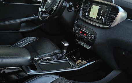 KIA Sorento III Prime рестайлинг, 2018 год, 3 300 000 рублей, 6 фотография