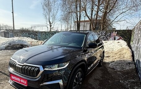 Skoda Kodiaq I, 2023 год, 4 500 000 рублей, 1 фотография