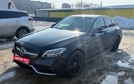 Mercedes-Benz C-Класс, 2019 год, 2 500 000 рублей, 3 фотография