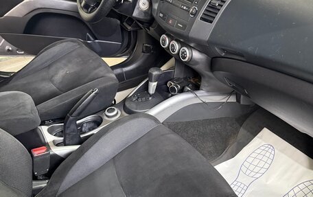 Mitsubishi Outlander III рестайлинг 3, 2007 год, 849 000 рублей, 26 фотография