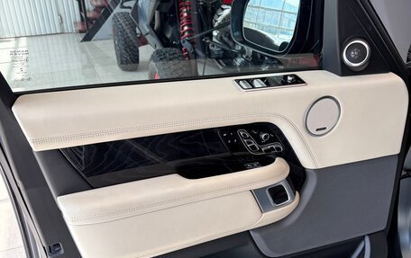 Land Rover Range Rover IV рестайлинг, 2020 год, 8 000 000 рублей, 4 фотография