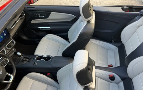 Ford Mustang, 2023 год, 6 990 000 рублей, 29 фотография