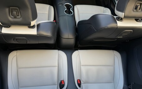 Ford Mustang, 2023 год, 6 990 000 рублей, 30 фотография