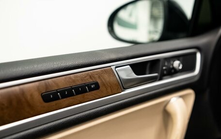 Volkswagen Touareg III, 2017 год, 3 925 000 рублей, 8 фотография