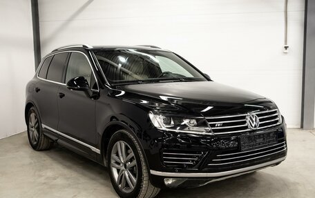 Volkswagen Touareg III, 2017 год, 3 925 000 рублей, 3 фотография