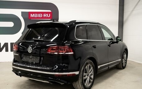 Volkswagen Touareg III, 2017 год, 3 925 000 рублей, 4 фотография