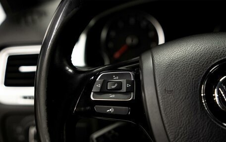 Volkswagen Touareg III, 2017 год, 3 925 000 рублей, 13 фотография