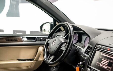 Volkswagen Touareg III, 2017 год, 3 925 000 рублей, 22 фотография