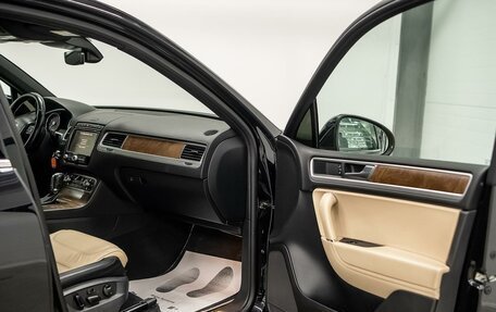 Volkswagen Touareg III, 2017 год, 3 925 000 рублей, 19 фотография