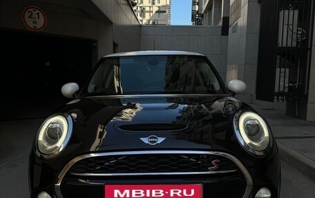 MINI Hatch, 2015 год, 1 800 000 рублей, 2 фотография