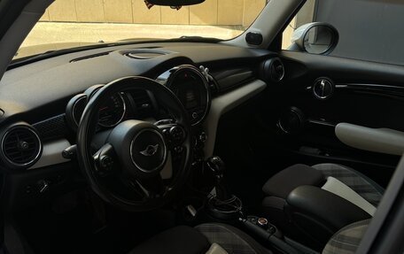 MINI Hatch, 2015 год, 1 800 000 рублей, 10 фотография