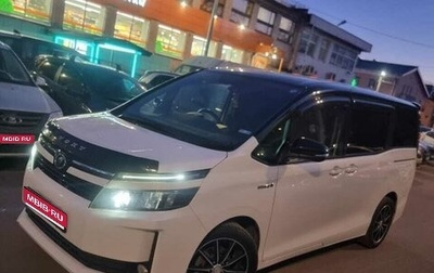 Toyota Voxy III, 2014 год, 1 580 000 рублей, 1 фотография